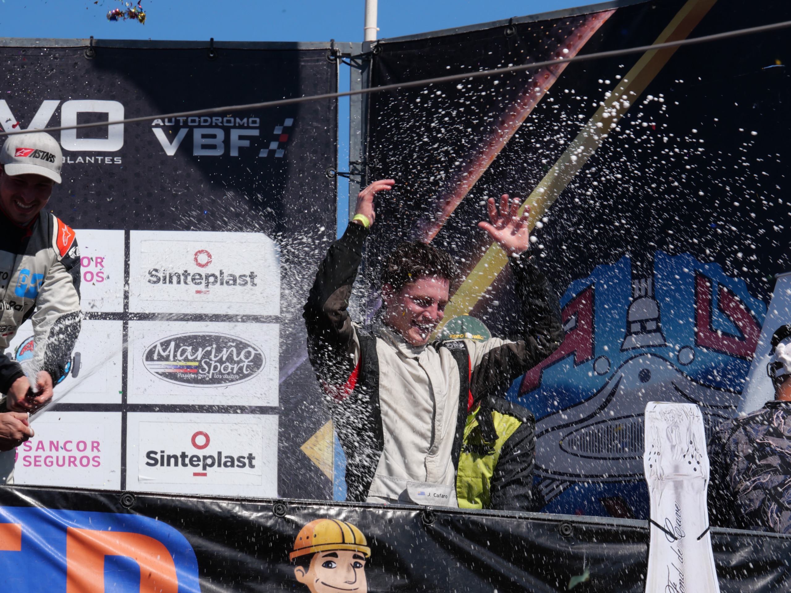 Ombúes de fiesta: Joaquín Cafaro y Agrolavalle Competición campeones